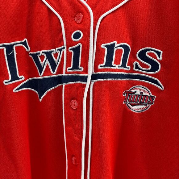 Twins Large Spellout Campus Lifestyle Red Baseball Jersey Size Youth Small - Picture 1 of 4